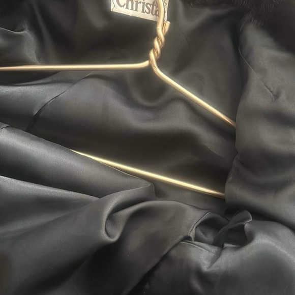 Mink coats - Picture 5 of 6